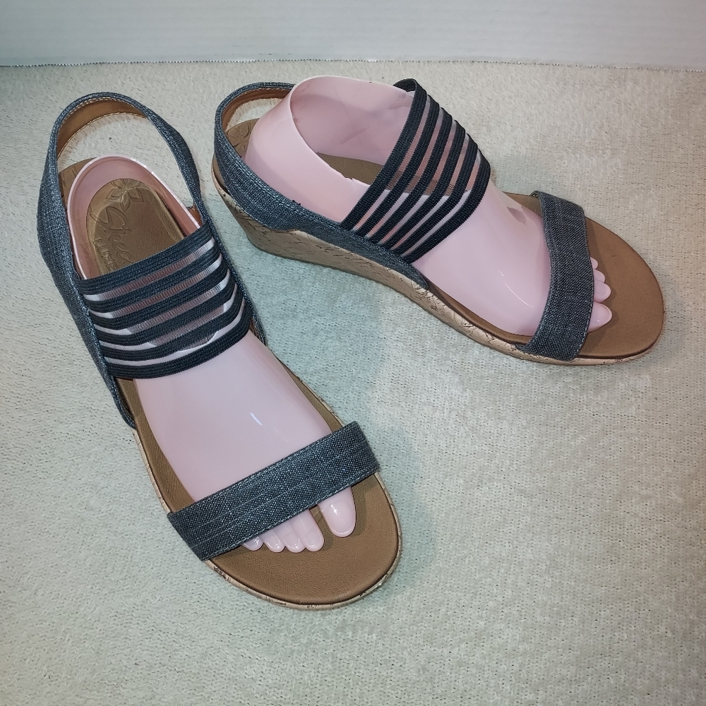 Skechers Beverlee Luxe Foam Wedge Sandals size 11